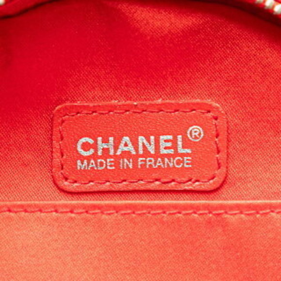 CHANEL Travel Line Coco Mark Pouch Red Canvas - Picture 6 of 8